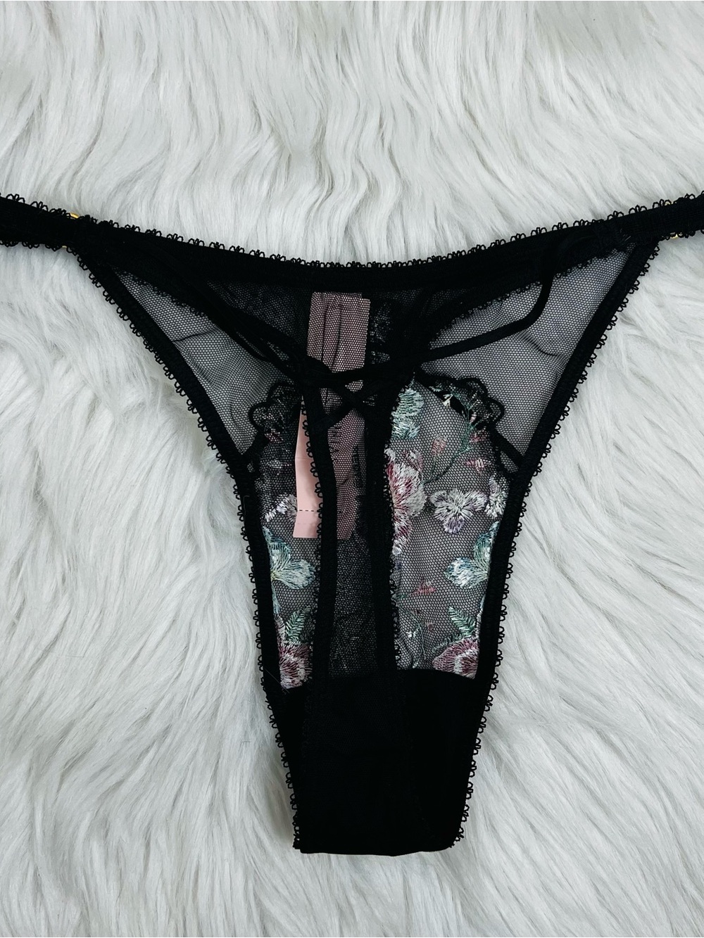 NWT! Dark Blossom Embroidery High-Leg Adjustable Thong Panty Sz L - Picture 3 of 9